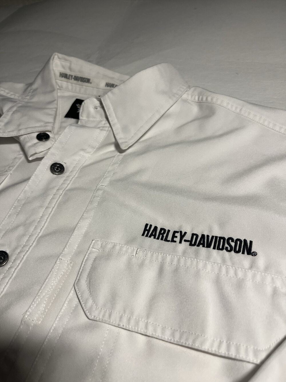 Harley-Davidson Men’s XL Tall White Long Sleeve Button Up Shirt Embroidered Logo